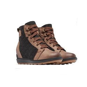 Sorel Ankle Boots in Brown and Black